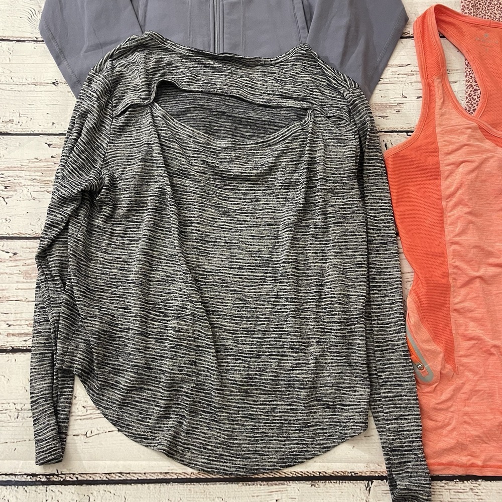 Athleta Activewear Tank Sweater Top Women's Size Small Lot‎ of 4 - Picture 6 of 13